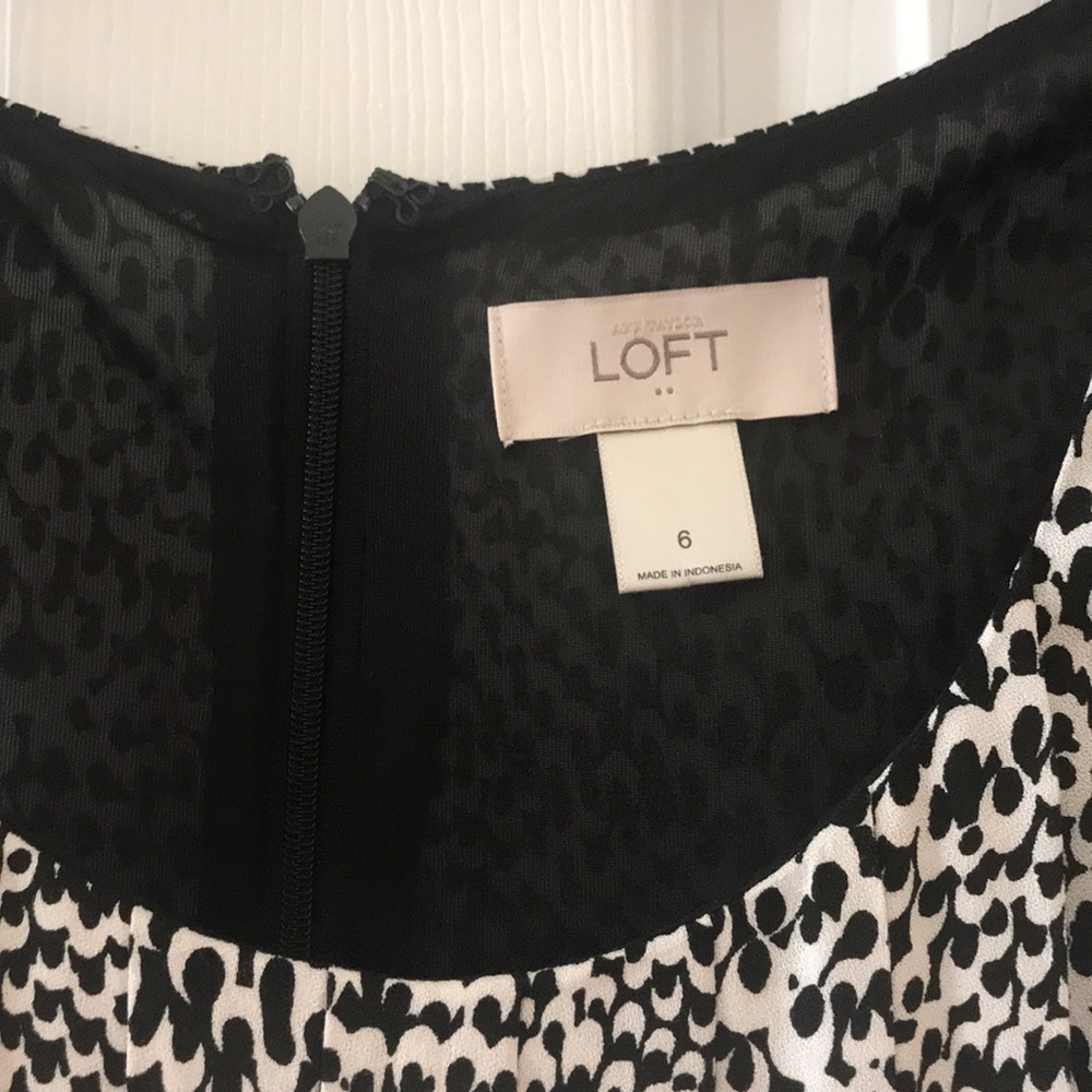 LOFT SLEEVELESS DRESS - Picture 5 of 6